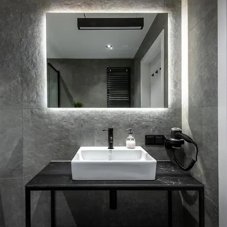 Inpoint With Free Parking 4* 크라쿠프