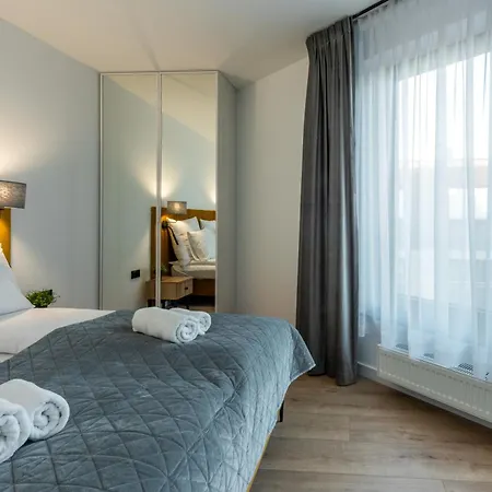 Aparthotel Inpoint Drive - Stay&park Free Krakow