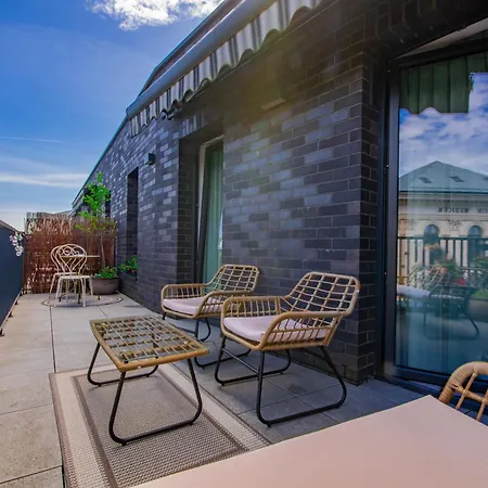 公寓式酒店 Inpoint With Free Parking 4*