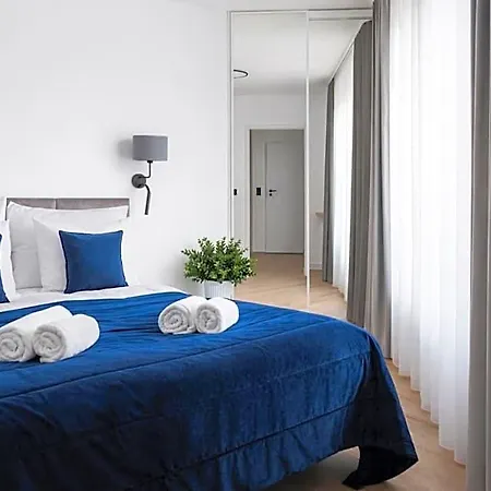 Aparthotel Inpoint Old Town&kazimierz - Free Parking 4*