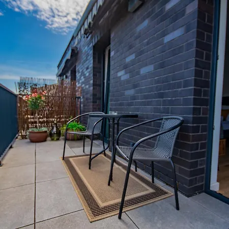 Inpoint With Free Parking Apart Otel 4*