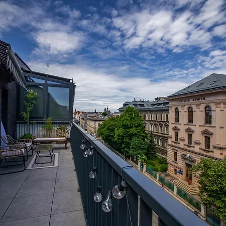 Inpoint With Free Parking Apart Otel 4*