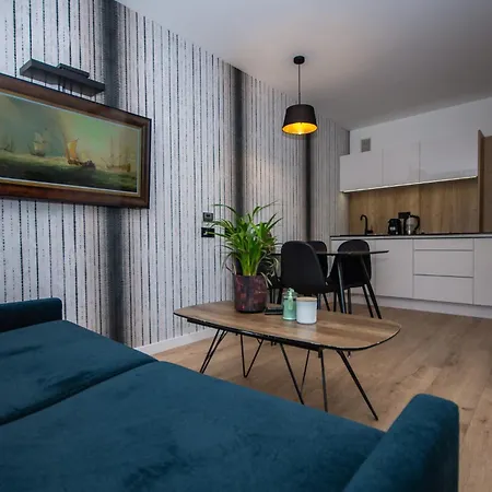 Inpoint With Free Parking アパートホテル 4*