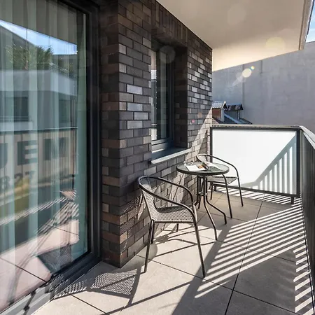 Inpoint With Free Parking 4*